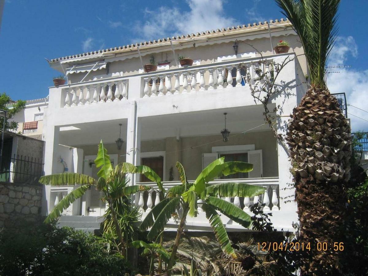 Apanemos, Return To Timeless Spetses Apartamento Exterior foto